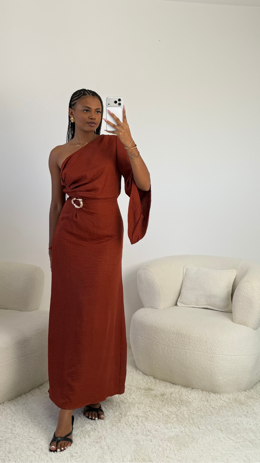 Robe Inaya