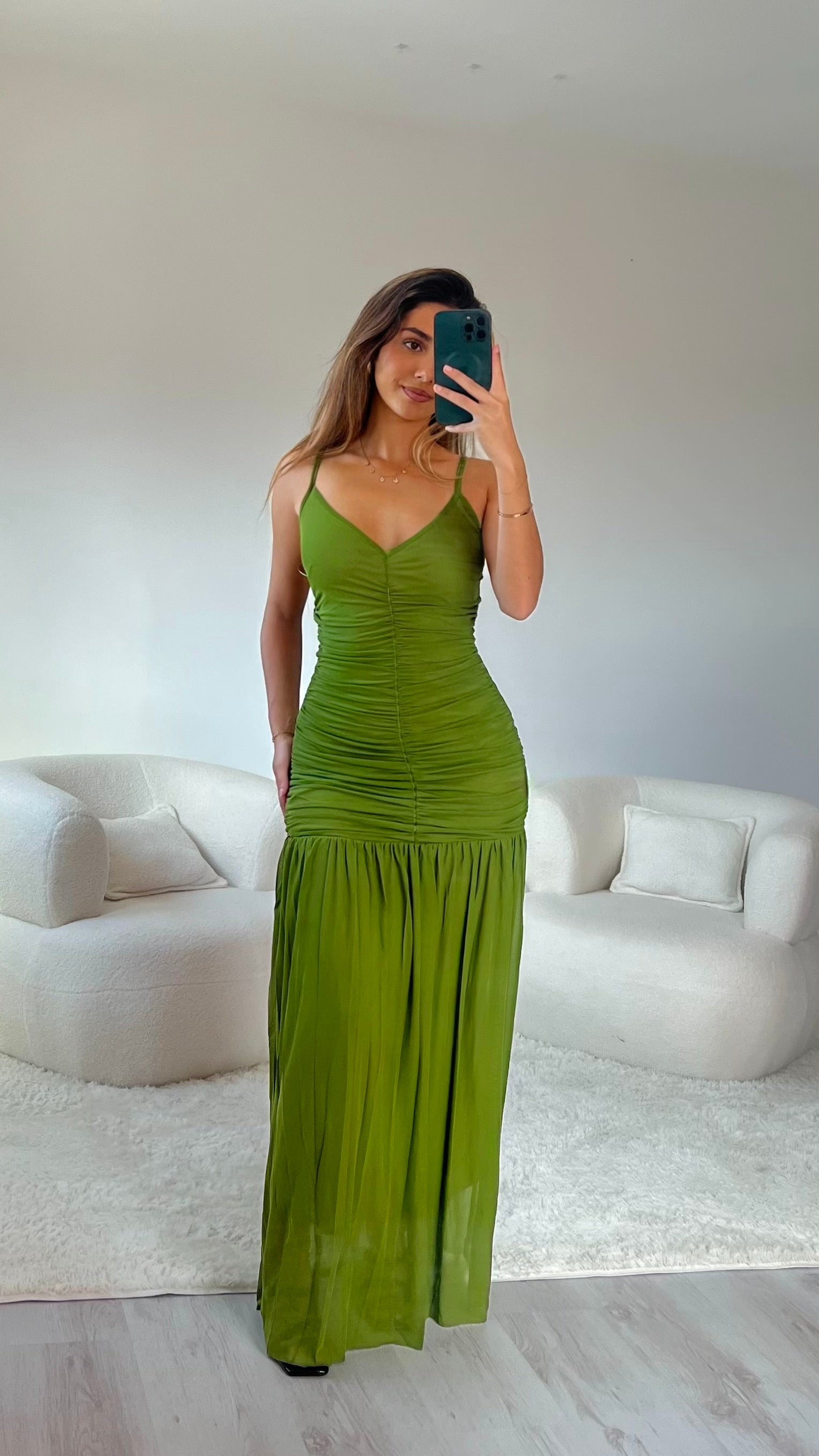 Robe Amira