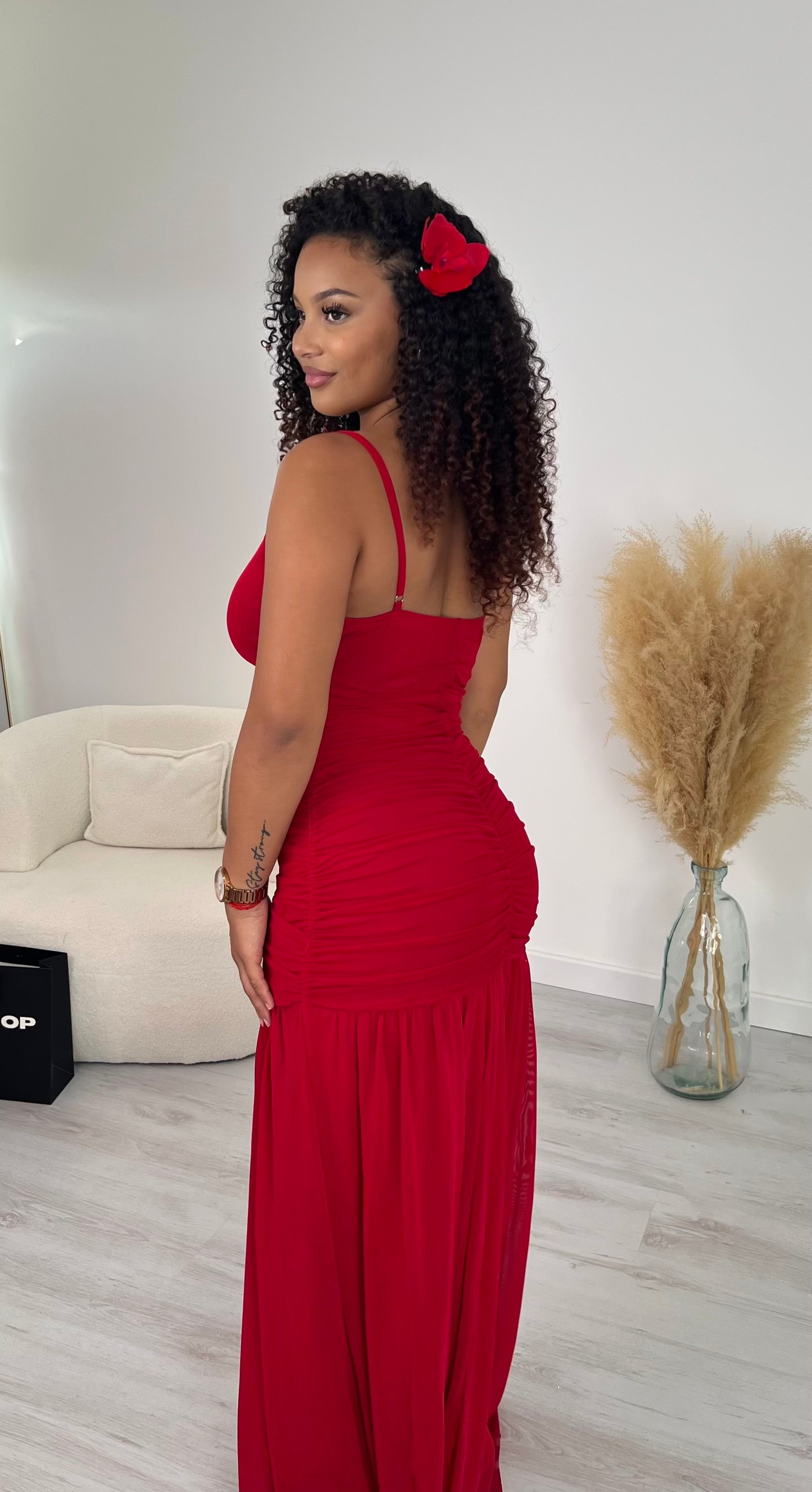 Robe Amira