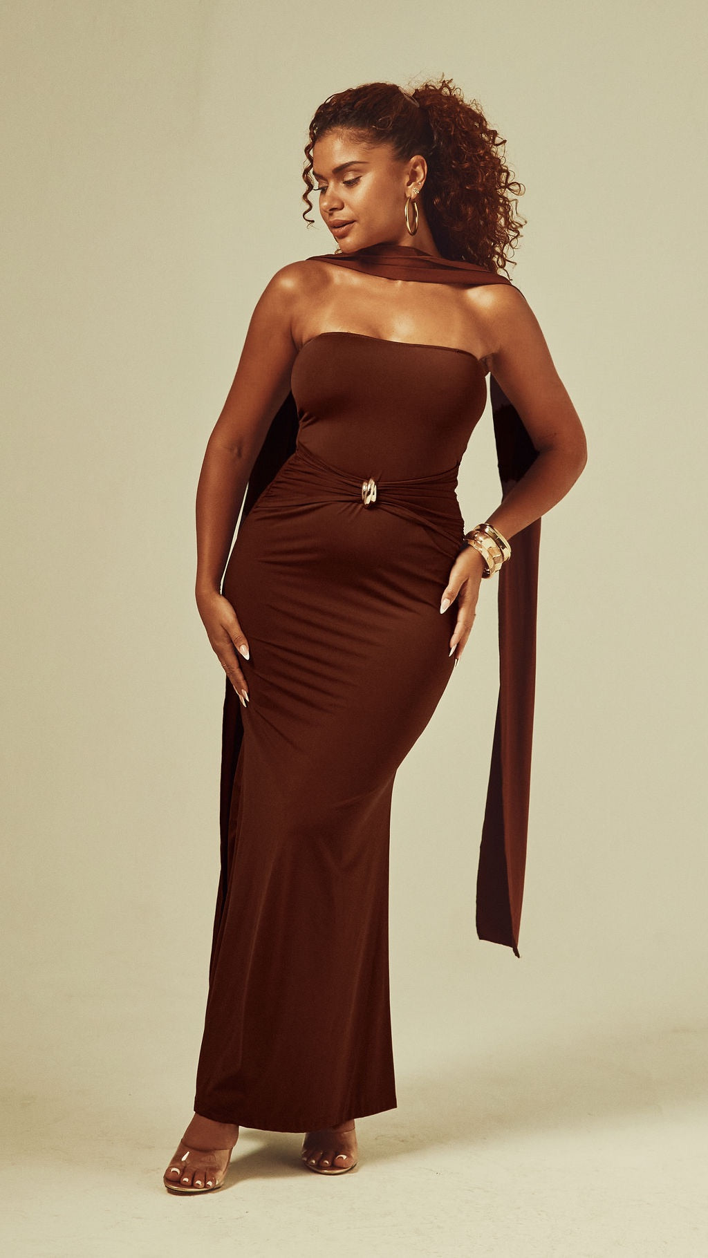 Robe Amelya