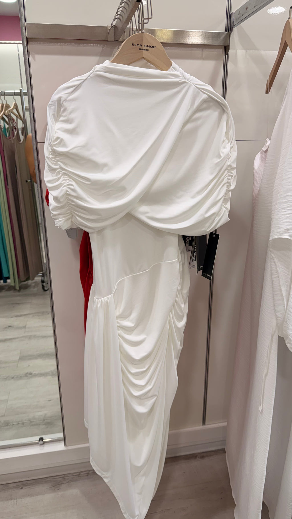 Robe Leana