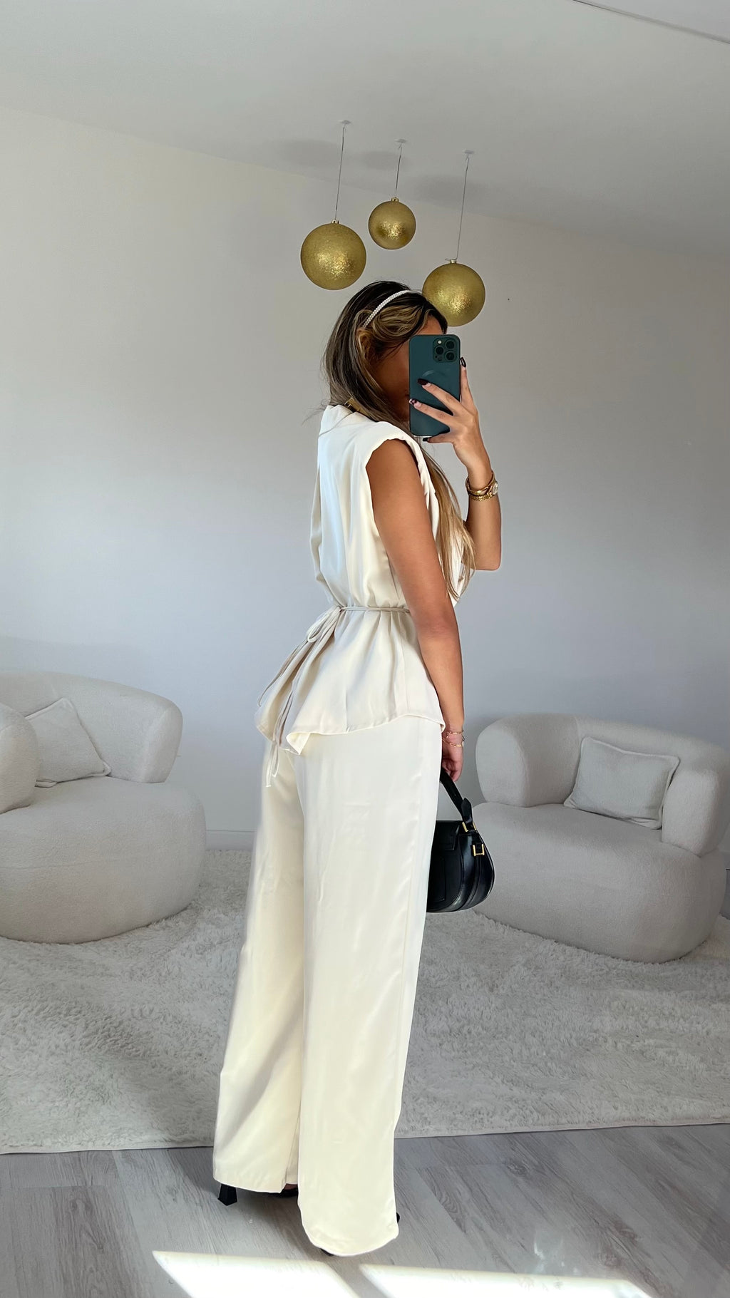 Ensemble Modesty