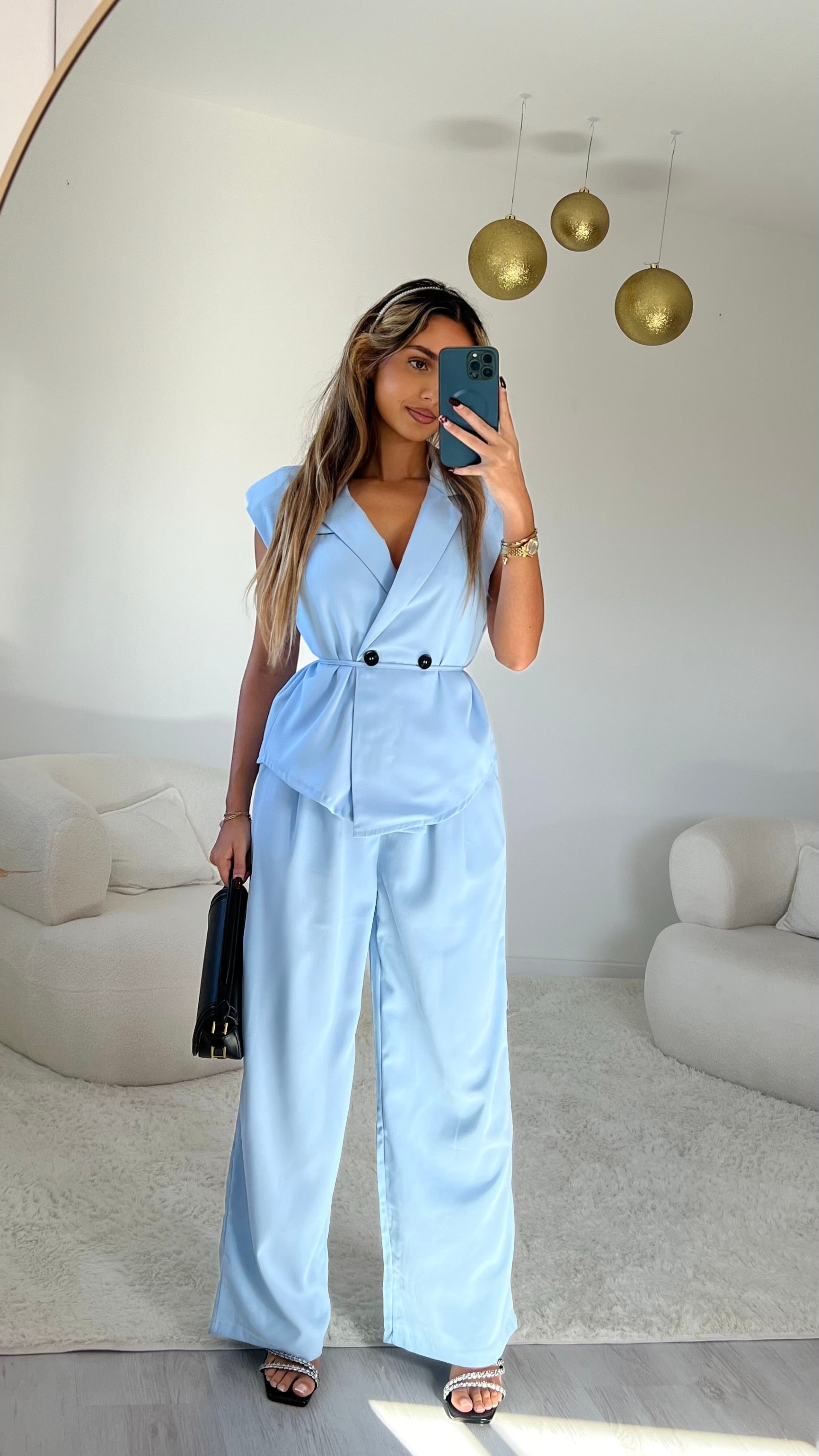 Ensemble Modesty