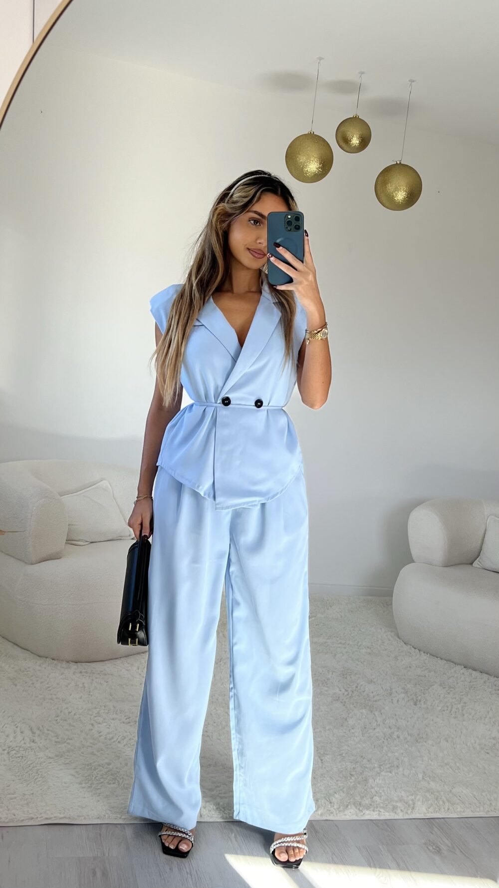 Ensemble Modesty – Image 4